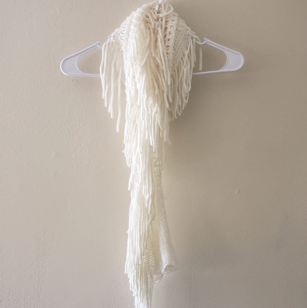 NWOT White Crochet Scarf